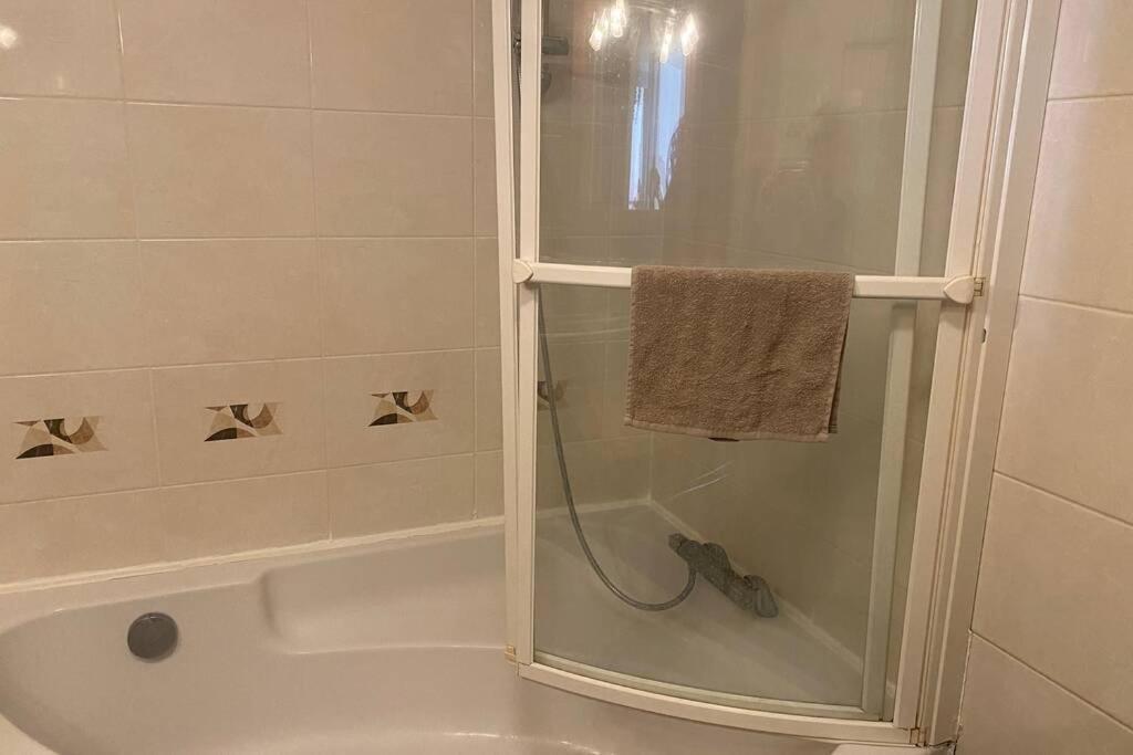 Appartement Avec Jardin Au Pied Du Centre-Ville Caen Exterior photo